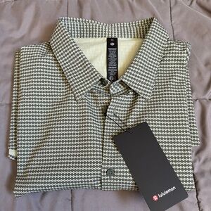 Lululemon Men's Patterned Checkered Dash Green Multi Shirt